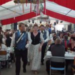 83. Pfingstbier 2003 in Roßbach (6. bis 9. Juni 2003)
Motto: "Es war schon im Munde aller, dieses Jahr kommt der Knaller!"
Pfingsttanz im Festzelt am Samstag