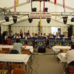 83. Pfingstbier 2003 in Roßbach (6. bis 9. Juni 2003)
Motto: "Es war schon im Munde aller, dieses Jahr kommt der Knaller!"
Pfingstsonntag auf dem Festplatz