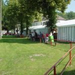 83. Pfingstbier 2003 in Roßbach (6. bis 9. Juni 2003)
Motto: "Es war schon im Munde aller, dieses Jahr kommt der Knaller!"
Pfingstsonntag auf dem Festplatz