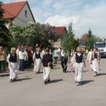 Festumzug mit dem Motto: "Einmal um die ganze Welt!"