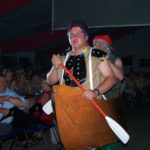 1. Programmpunkt: Angriff auf Miss Pfingsten