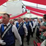 91. Pfingstbier 2011 in Roßbach (10. bis 13. Juni 2011)
Pfingsttanz im Festzelt am Sonntag mit Show-Programm der Pfingstburschen